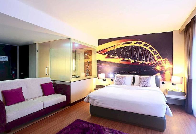 هتل Mercure Palu