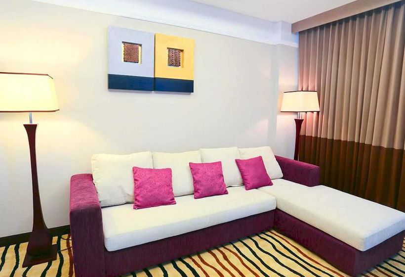 בית מלון כפרי Mercure Palu