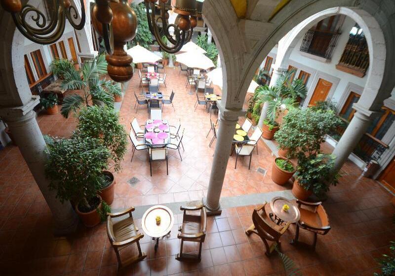 ホテル Mision Patzcuaro Centro Historico