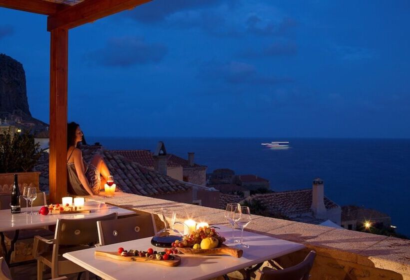 فندق Moni Emvasis Luxury Suites