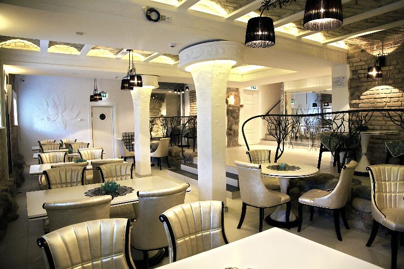 هتل Moon Garden Boutique