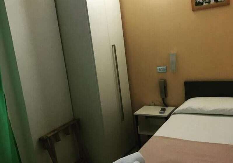 בית מלון כפרי Nova Dhely