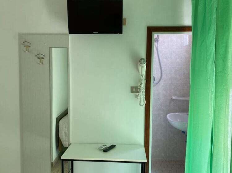 בית מלון כפרי Nova Dhely