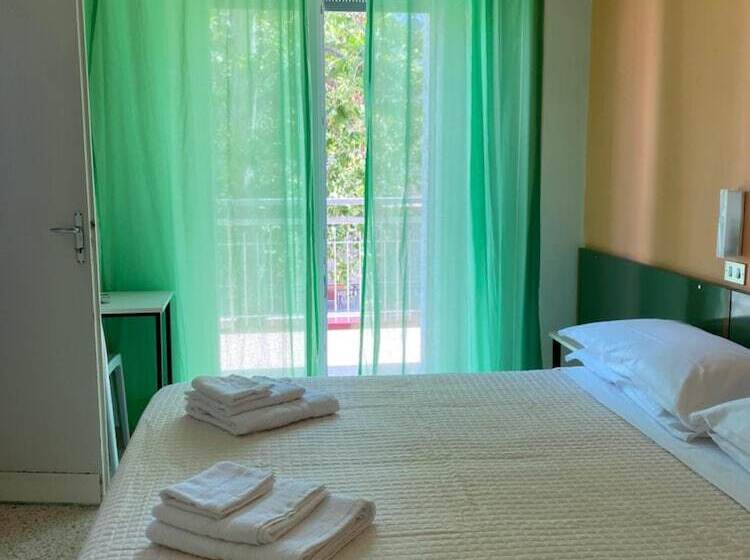 בית מלון כפרי Nova Dhely