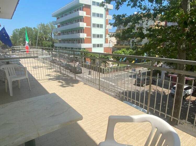 בית מלון כפרי Nova Dhely