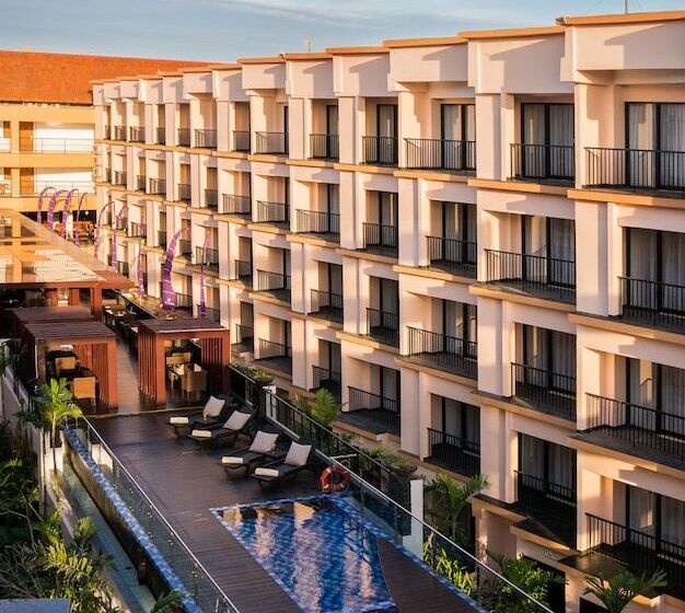 فندق Cross Vibe Paasha Atelier Bali Kuta