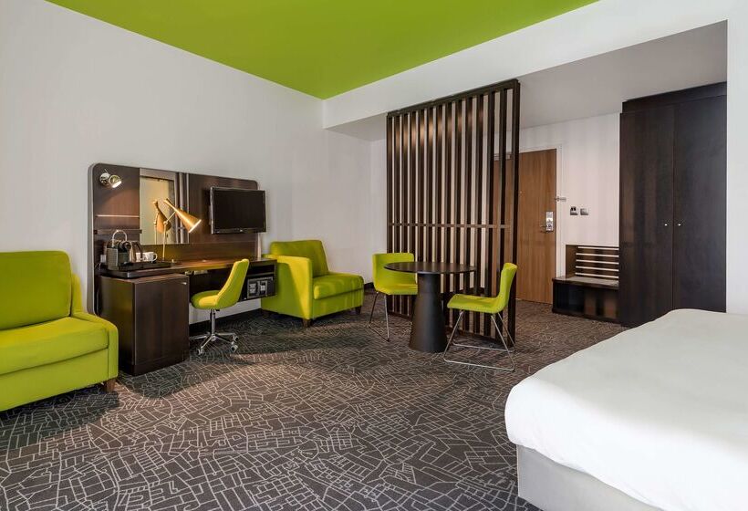 בית מלון כפרי Park Inn By Radisson Pulkovo Airport St. Petersburg