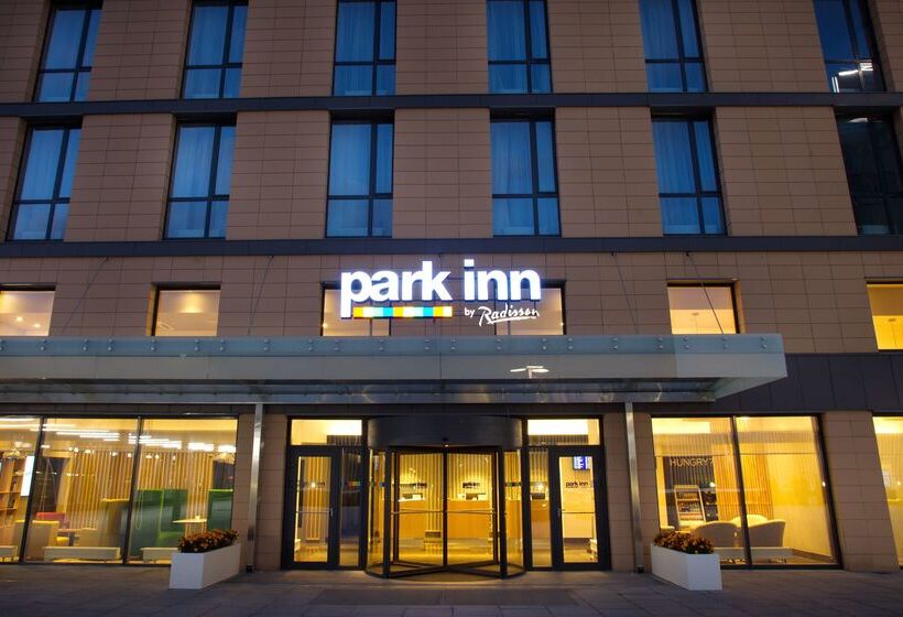 هتل Park Inn By Radisson Pulkovo Airport St. Petersburg