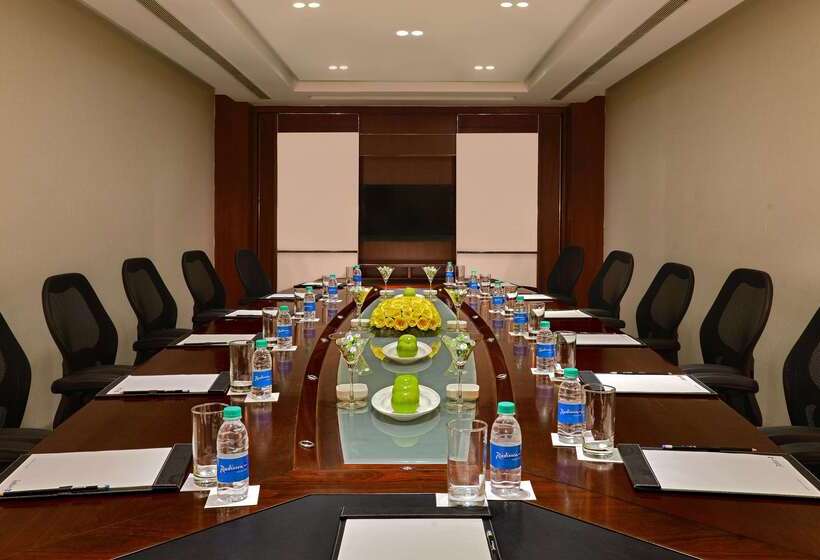 호텔 Radisson Blu Jaipur