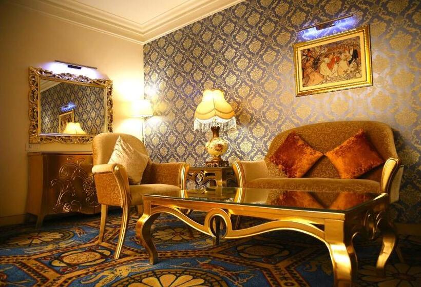 ホテル Ramada By Wyndham Amritsar