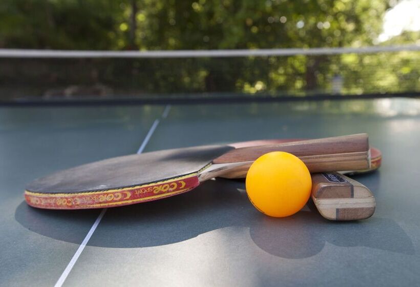 فندق Relais Parco Del Subasio