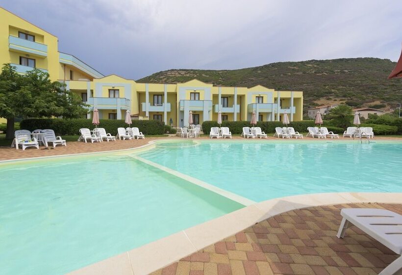 فندق Resort Isola Rossa