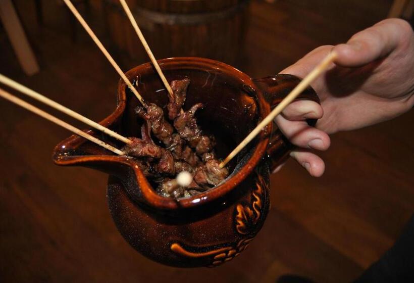 فندق Ristorante Casa Rossa