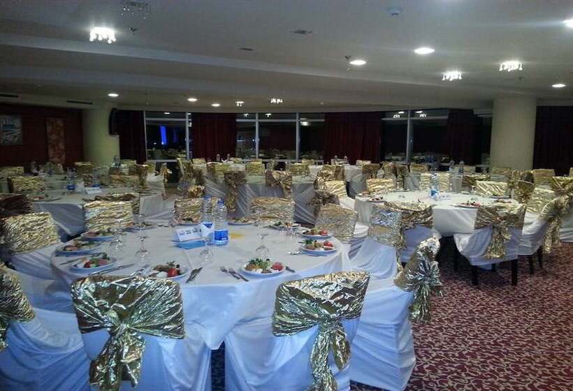 酒店 Royal Sebaste