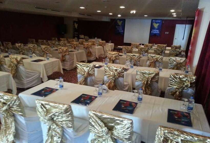 酒店 Royal Sebaste