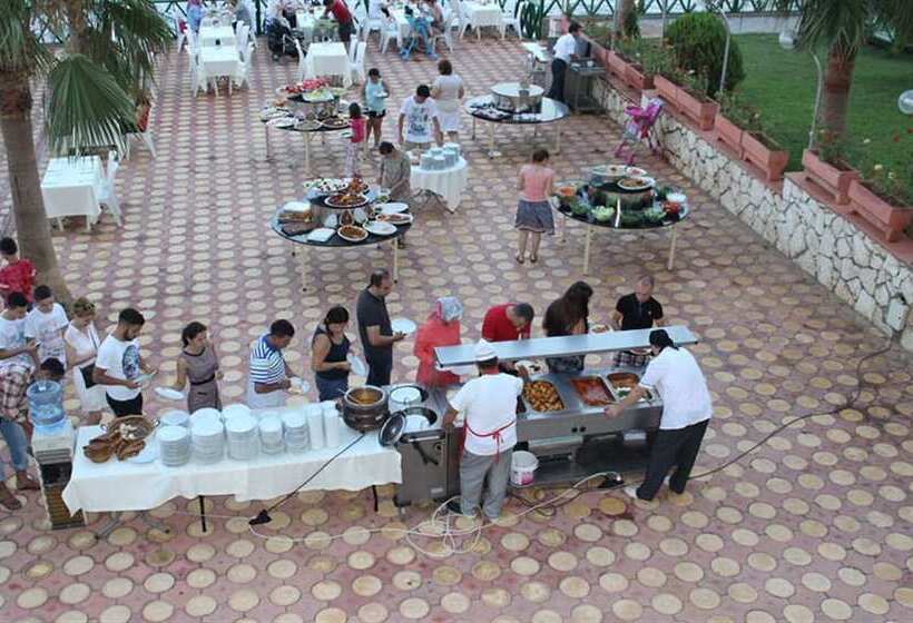 酒店 Royal Sebaste