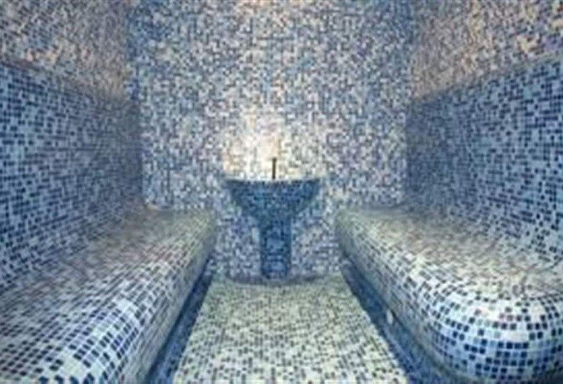 酒店 Royal Sebaste