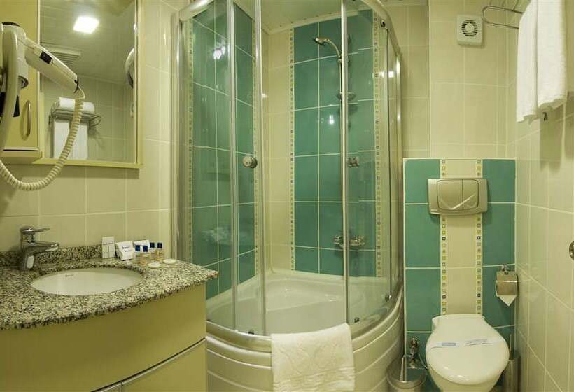 酒店 Royal Sebaste