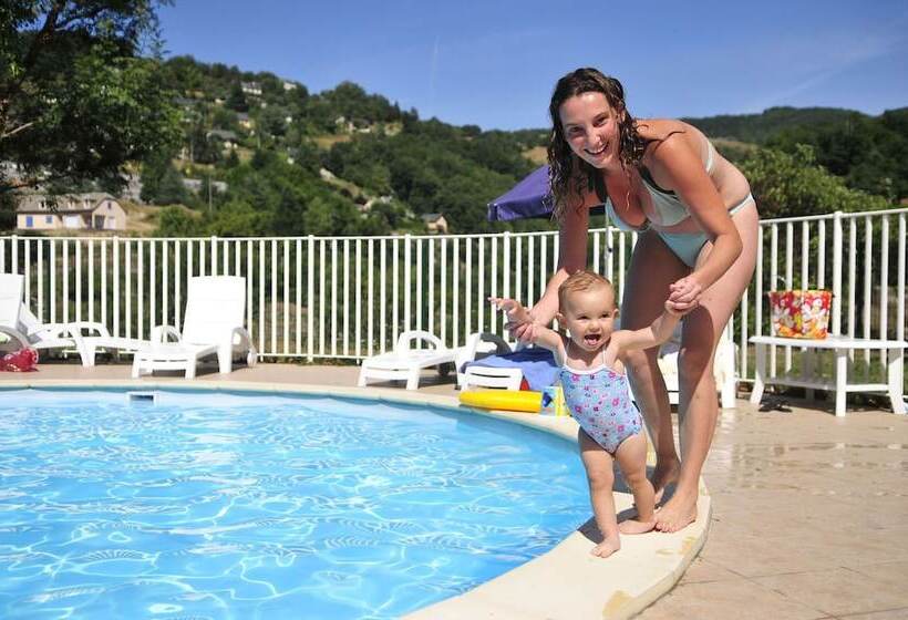 호텔 Résidence Goélia Les Gorges De La Truyère