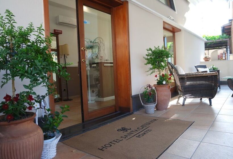 Отель Santa Caterina