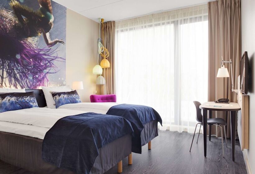 هتل Scandic Fornebu