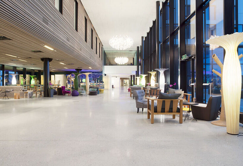 هتل Scandic Fornebu