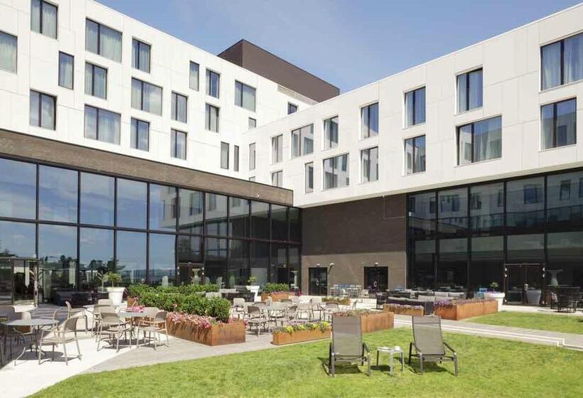 هتل Scandic Fornebu