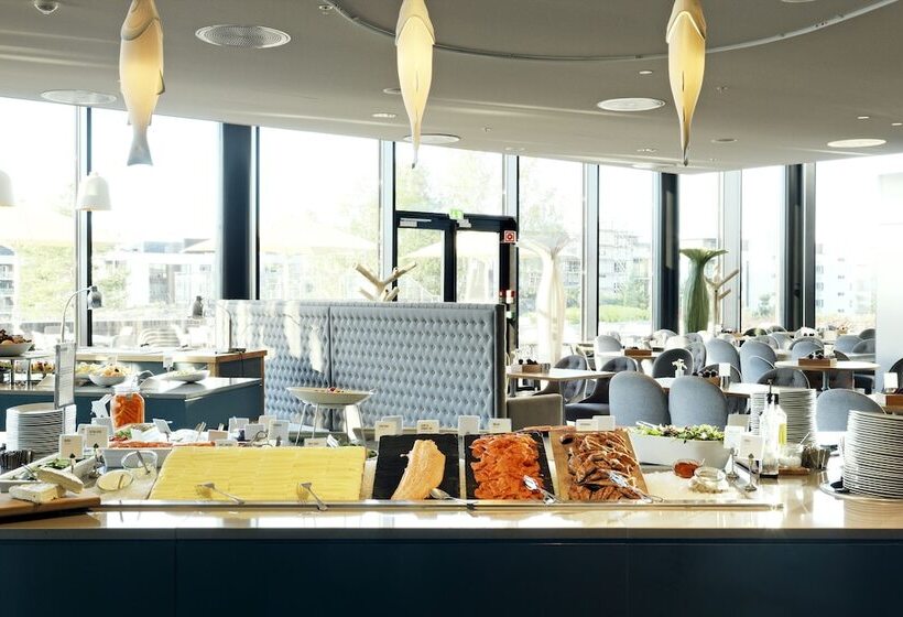 هتل Scandic Fornebu