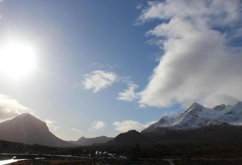 Отель Sligachan