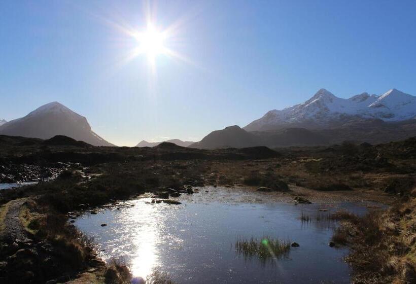 Отель Sligachan