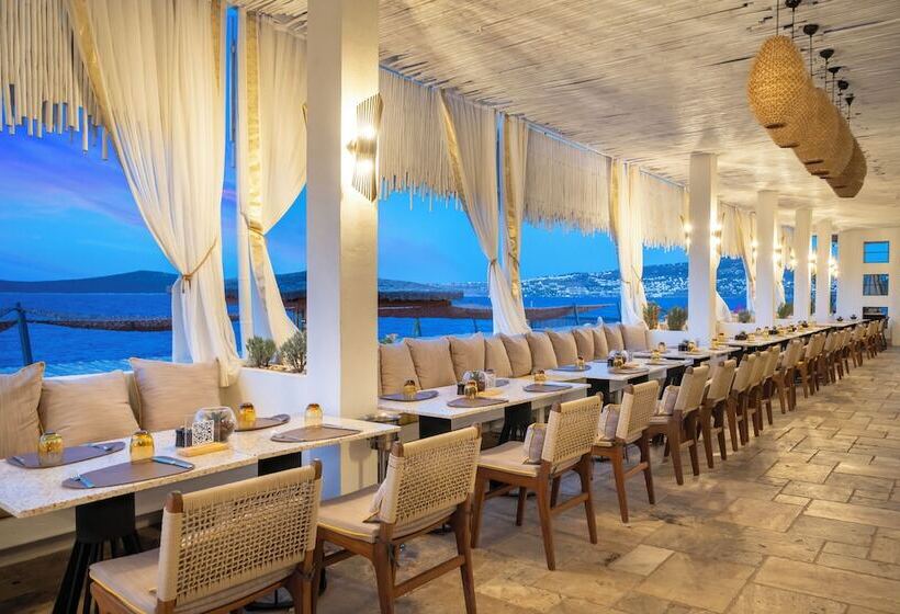 فندق Swissôtel Living Bodrum