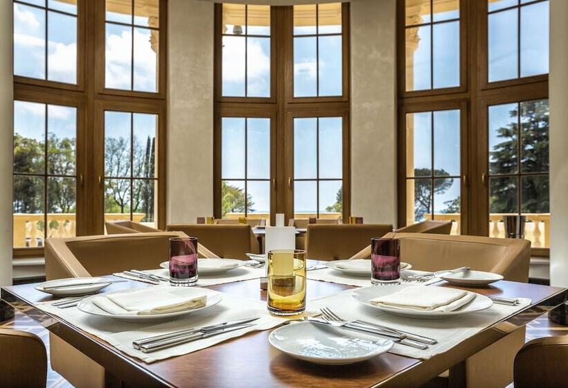 هتل Swissôtel Resort Sochi Kamelia