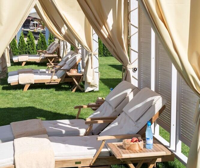 هتل Swissôtel Resort Sochi Kamelia