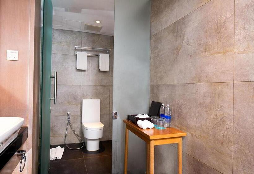 ホテル The 1o1 Bali Fontana Seminyak