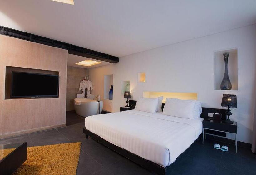 בית מלון כפרי The 1o1 Bali Fontana Seminyak