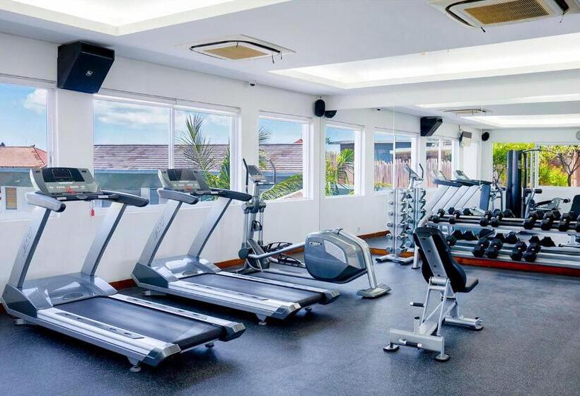 ホテル The 1o1 Bali Fontana Seminyak