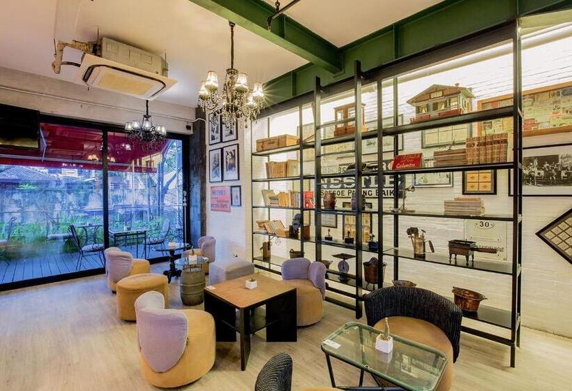 בית מלון כפרי The 1o1 Bali Fontana Seminyak