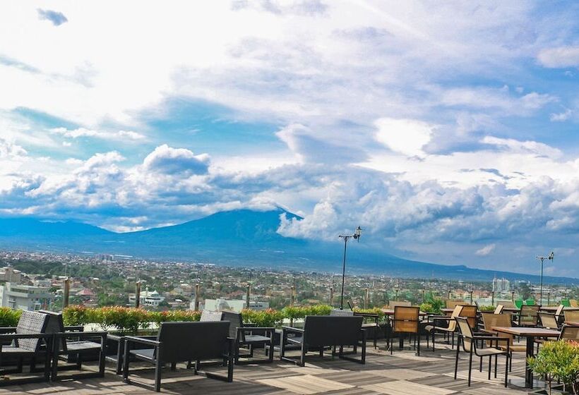 בית מלון כפרי The 1o1 Malang Oj