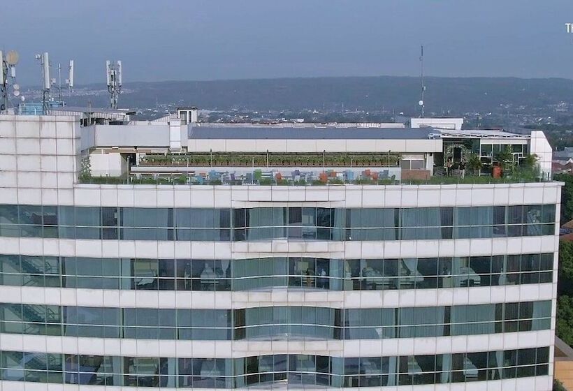 בית מלון כפרי The 1o1 Malang Oj