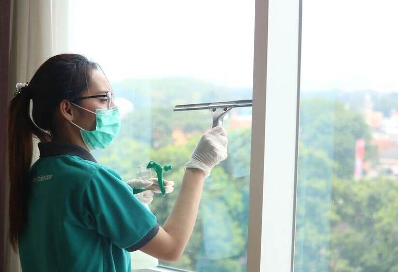 בית מלון כפרי The 1o1 Malang Oj