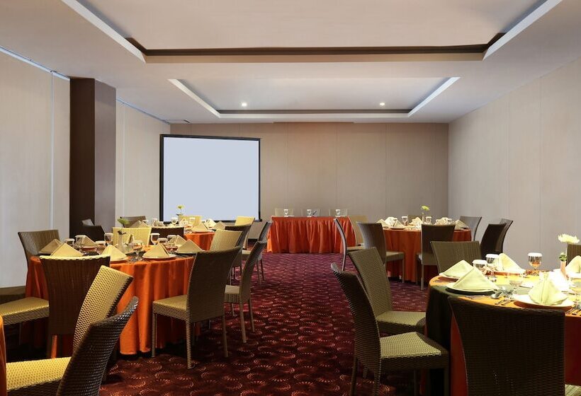 בית מלון כפרי The 1o1 Malang Oj