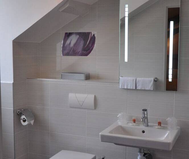 酒店 The Originals Boutique, Hôtel Les Poèmes De Chartres