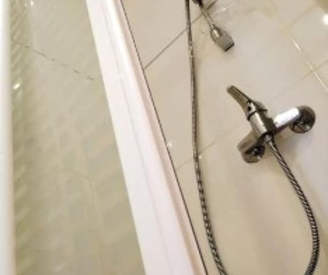 فندق The Originals Du Grand Monarque Nantes Gare