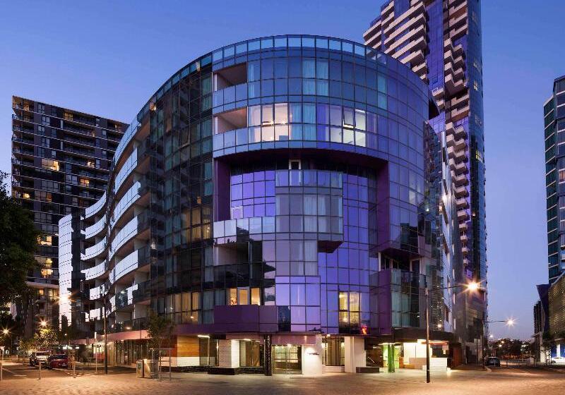 בית מלון כפרי The Sebel Melbourne Docklands