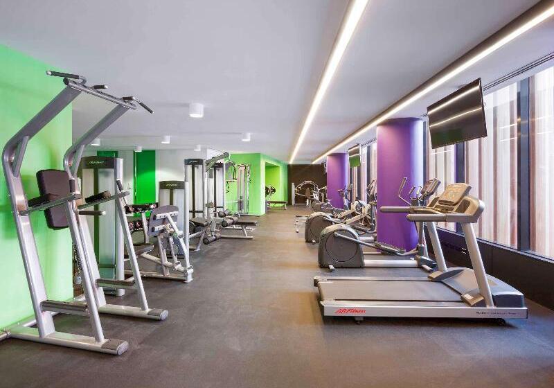 فندق The Sebel Melbourne Docklands