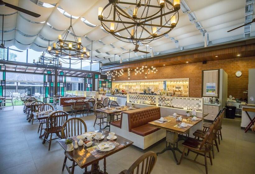 בית מלון כפרי The Waters Khao Lak By Katathani   Sha Extra Plus