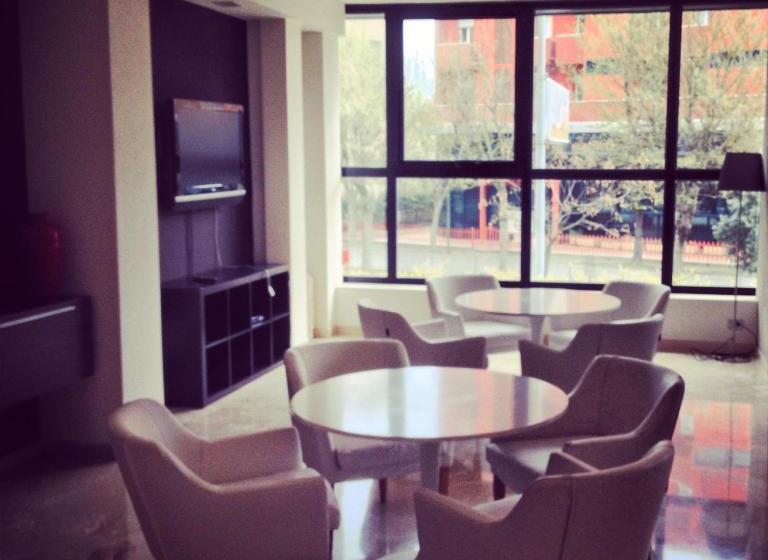 هتل Tiffany & Resort