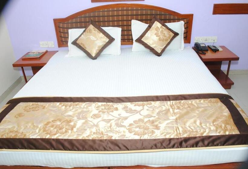 酒店 Tourist Deluxe