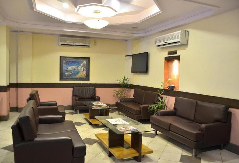 酒店 Tourist Deluxe