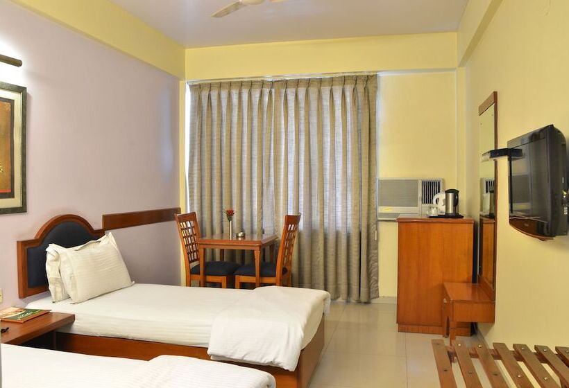 酒店 Tourist Deluxe